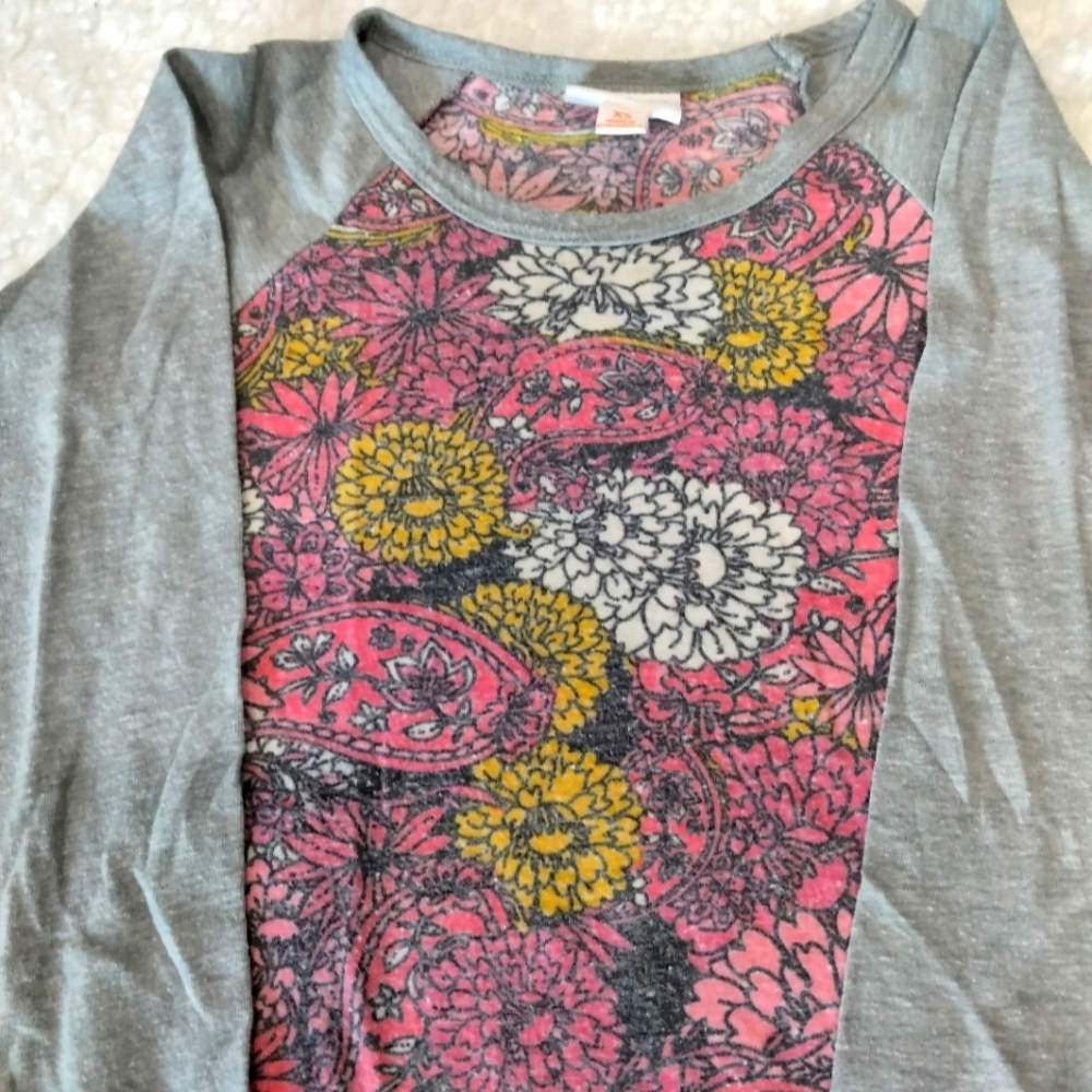 LuLaRoe XS floral and gray top